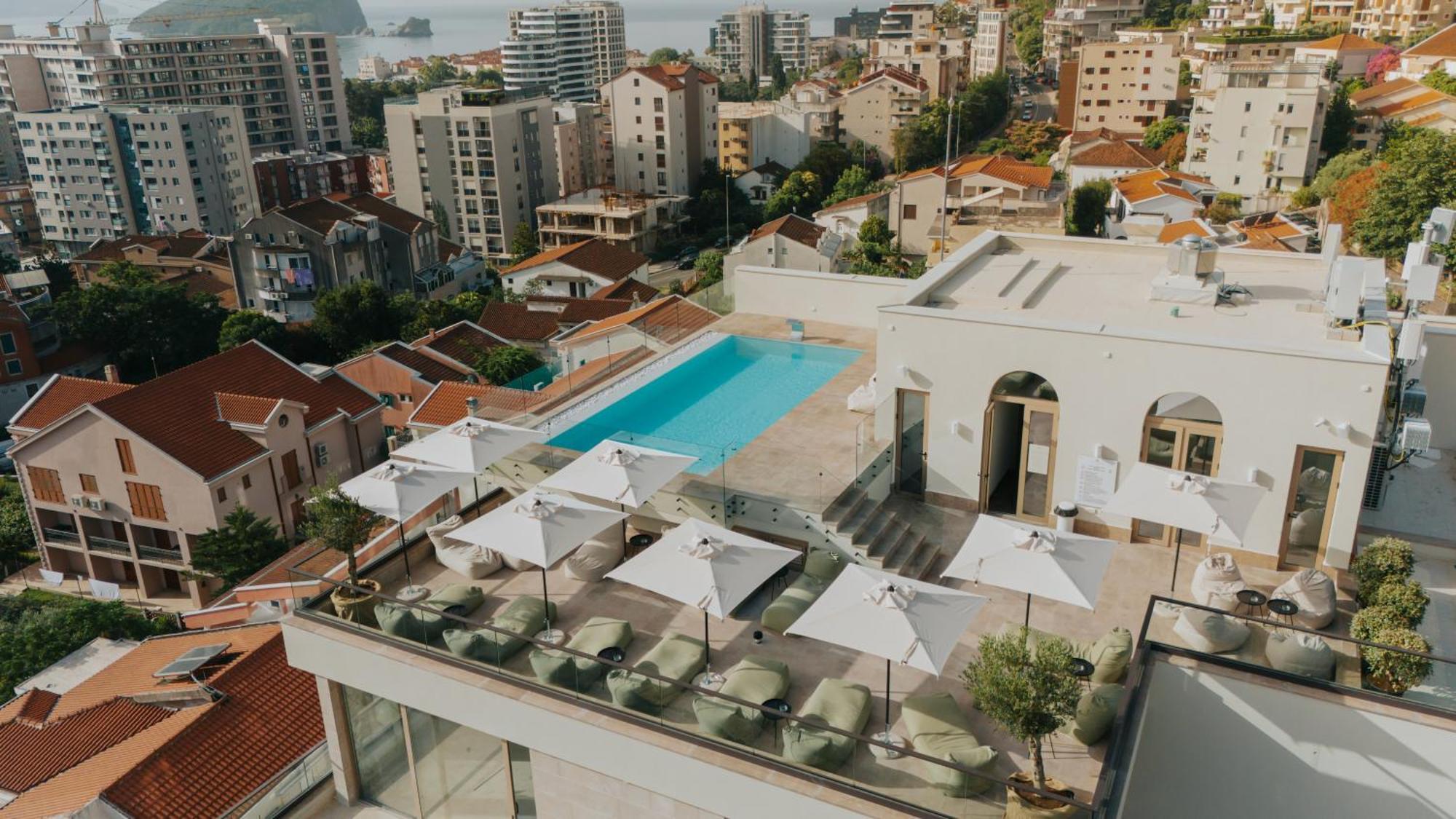 Infinity Hotel & More Budva Exterior foto