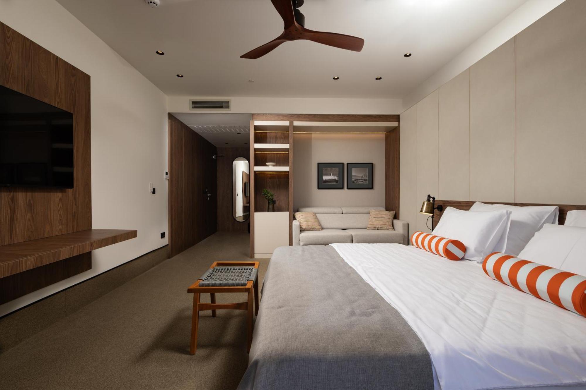 Infinity Hotel & More Budva Exterior foto